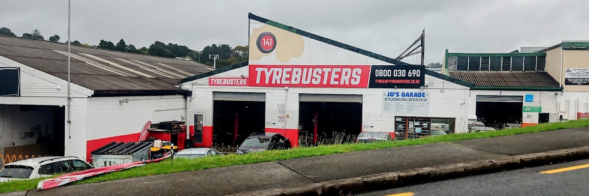Panorama of the Tyrebusters premises on Target Road